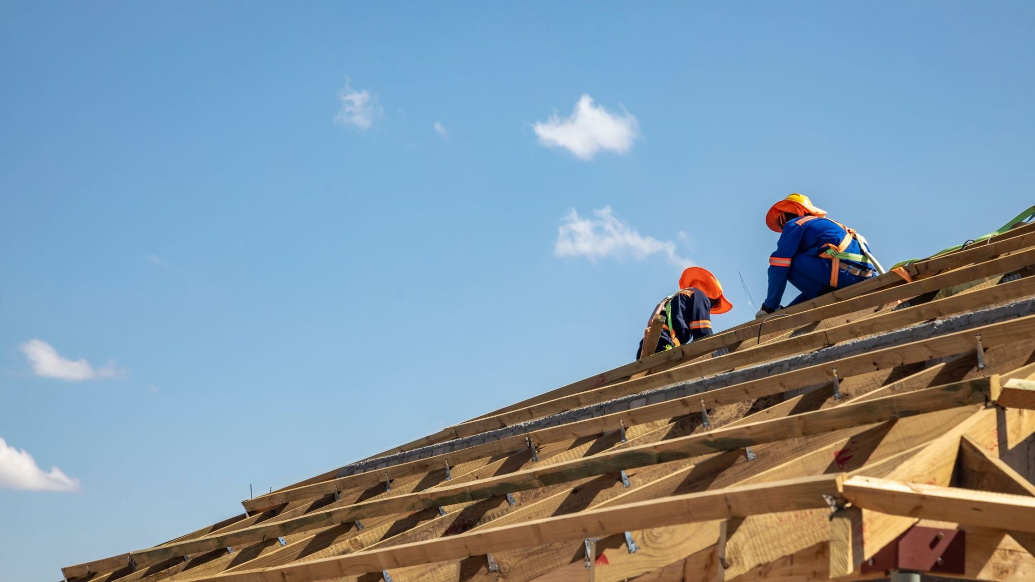 Roof Repair Services: Finding the Best Solution for Your Home